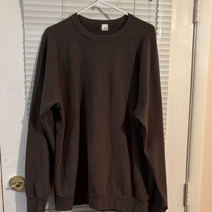 Men's Swet Tailor Classic Crewneck Sweater in Dark Brown